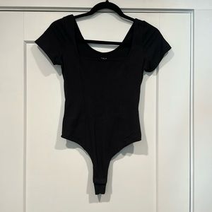 Black square neck cap sleeve bodysuit